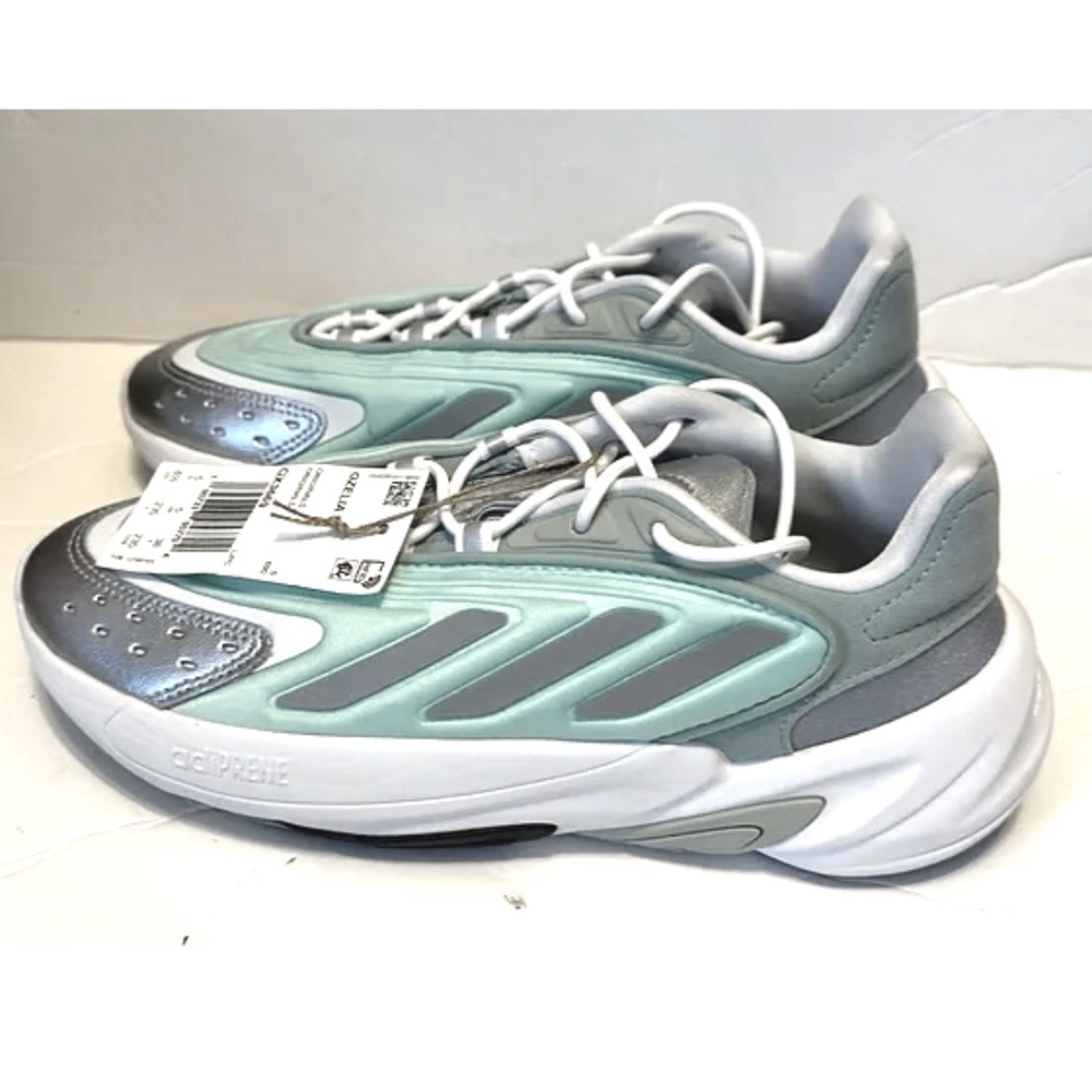 adidas Ozelia women’s Sz 6.5 GX3669 NEW